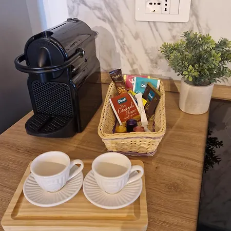 Tra Monti E * 莱科