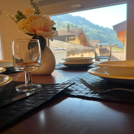 公寓 Tra Monti E 莱科