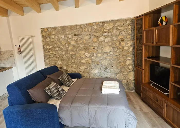 Apartment Tra Monti E Lecco