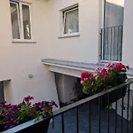 Tra Monti E