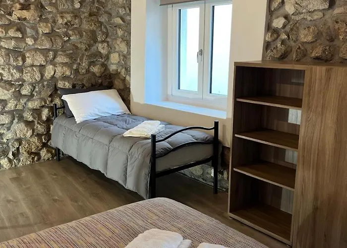 Tra Monti E * Lecco